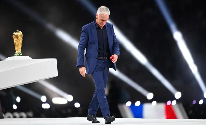 អនាគតរបស់ Didier Deschamps នៅមានភាពស្រពិចស្រពិល ក្រោយចាញ់វគ្គផ្តាច់ព្រ័ត្រ World cup​